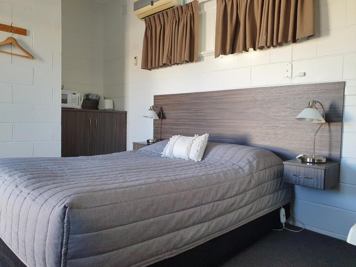 Motel Riverbend Tailem Bend Bagian luar foto