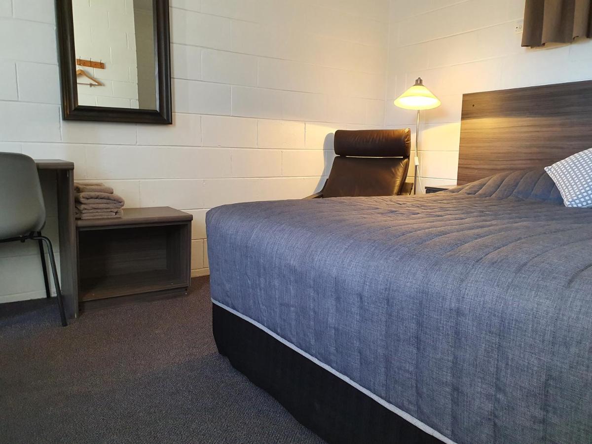 Motel Riverbend Tailem Bend Bagian luar foto