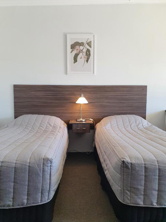 Motel Riverbend Tailem Bend Bagian luar foto