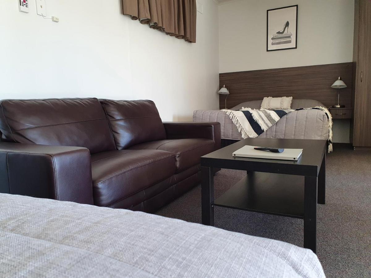 Motel Riverbend Tailem Bend Bagian luar foto
