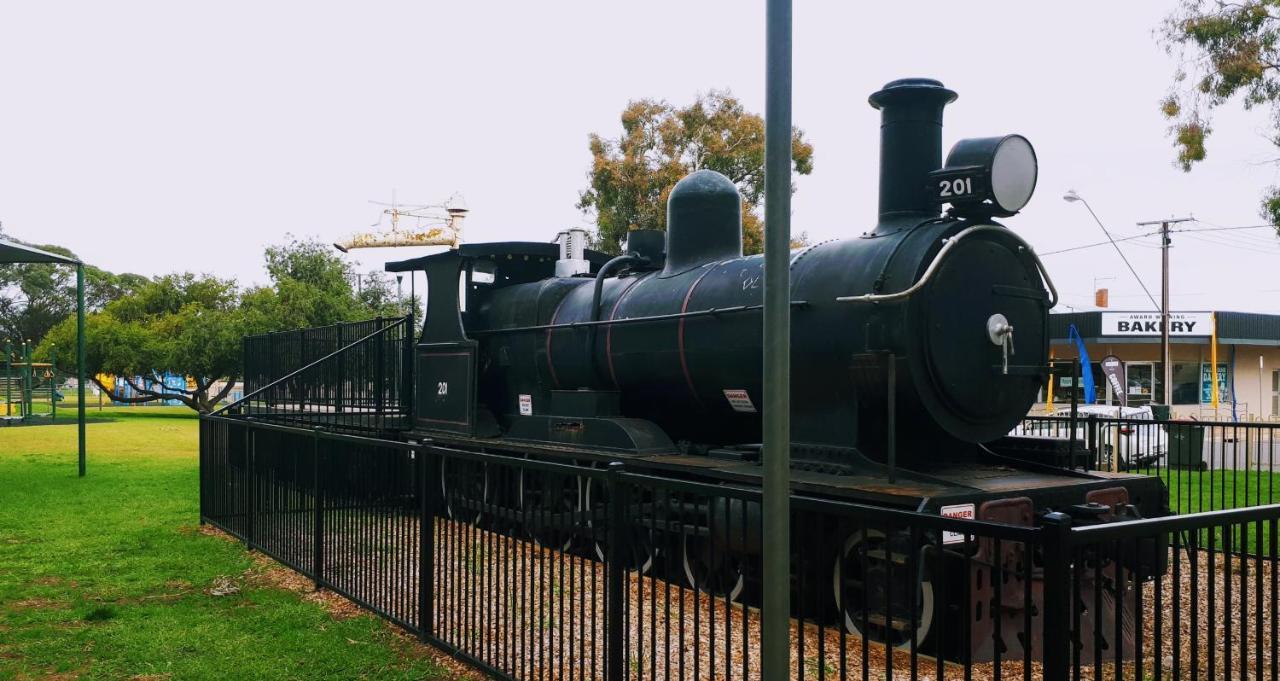 Motel Riverbend Tailem Bend Bagian luar foto