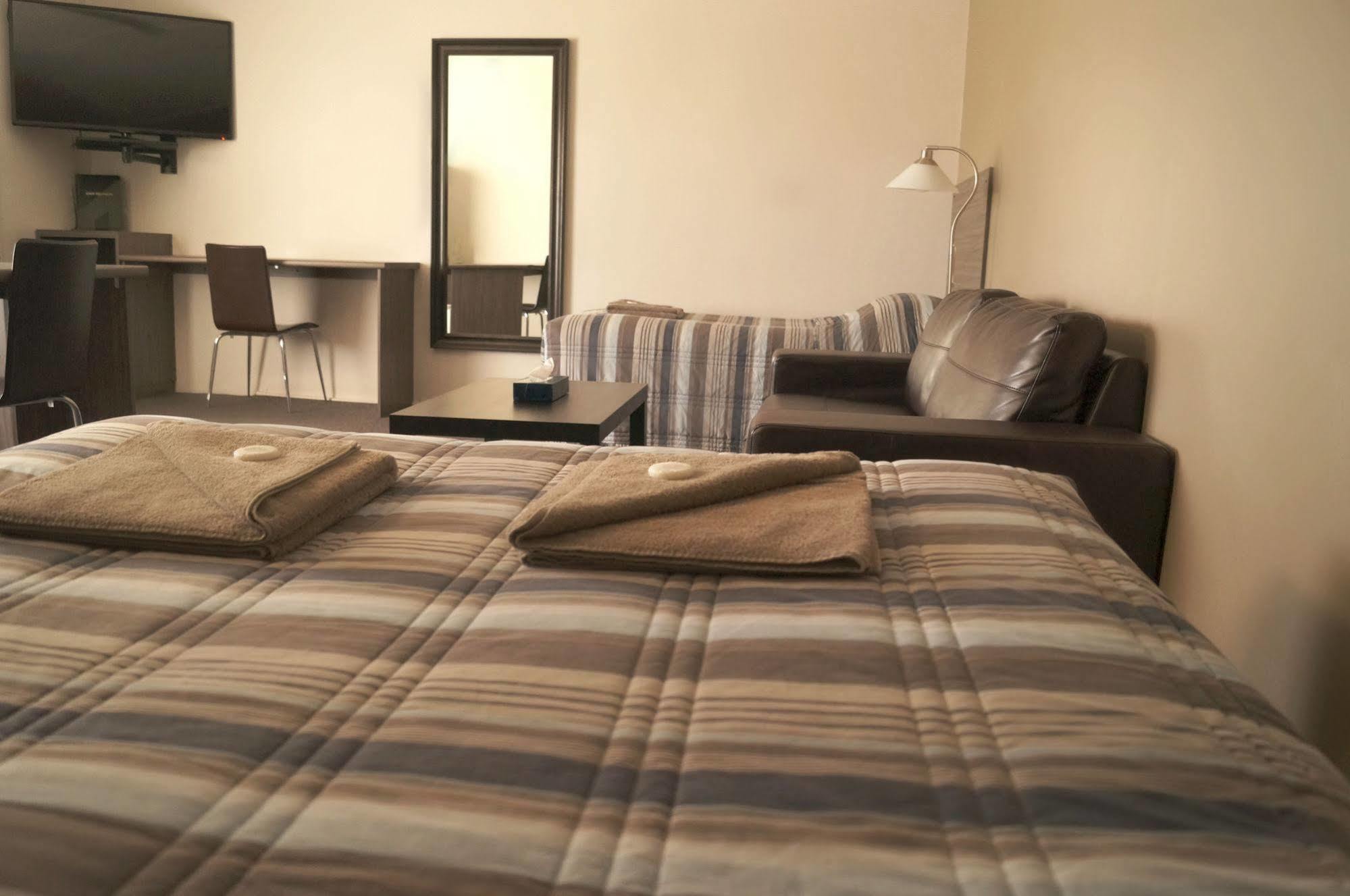 Motel Riverbend Tailem Bend Bagian luar foto