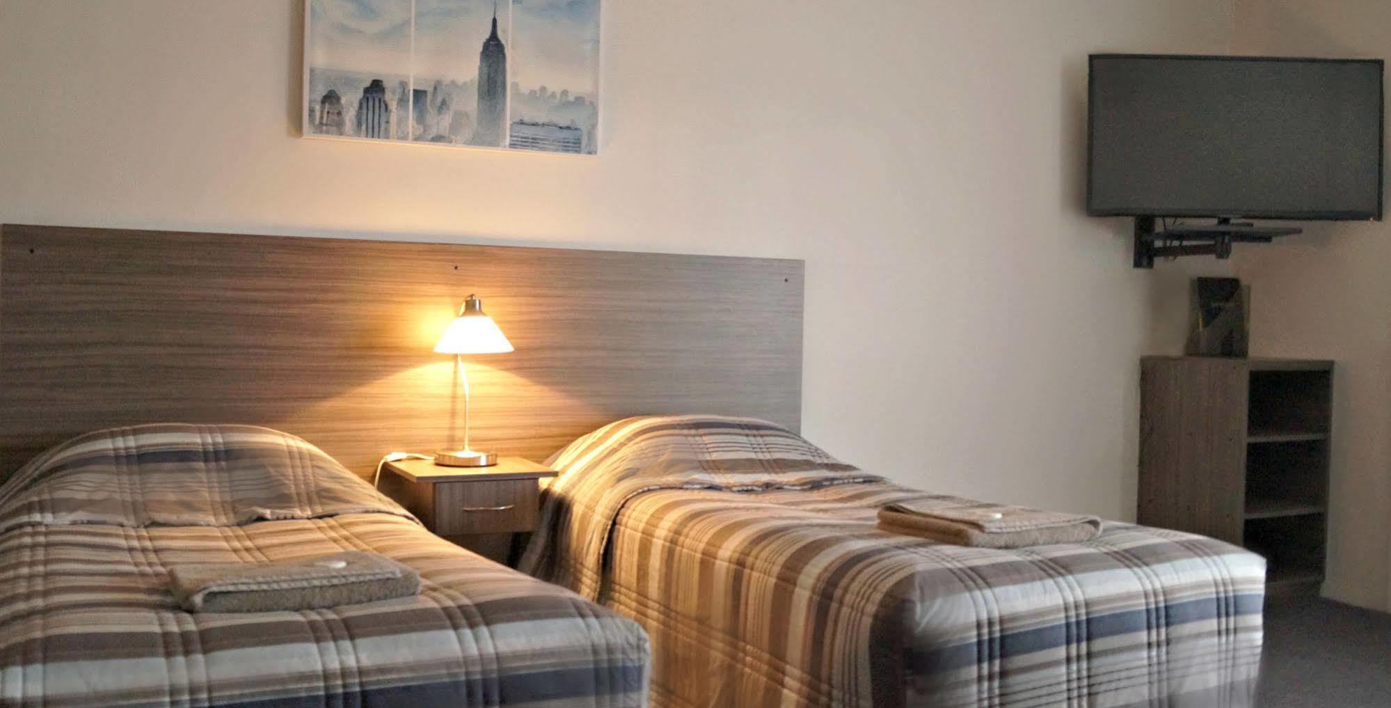 Motel Riverbend Tailem Bend Bagian luar foto