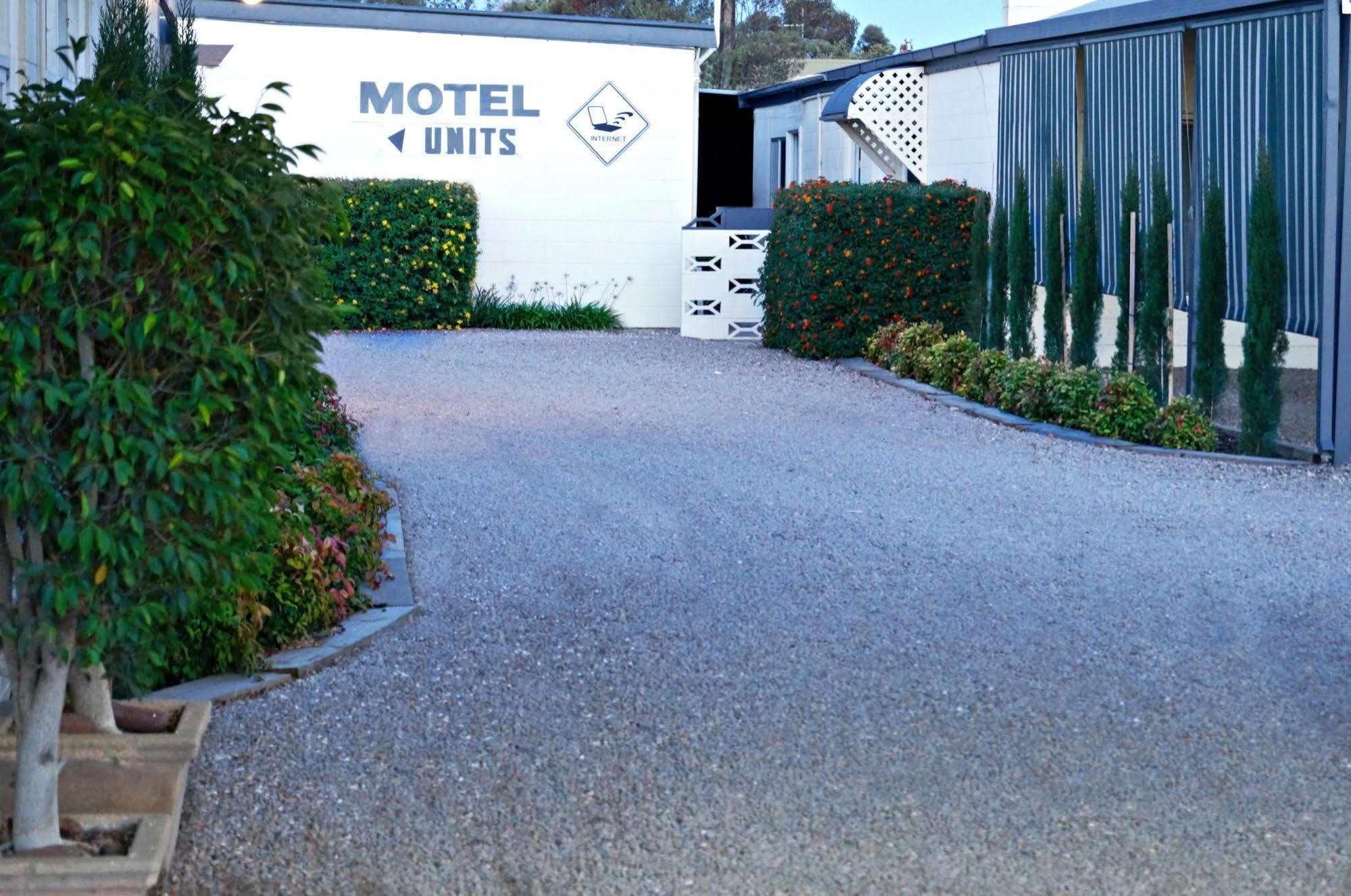 Motel Riverbend Tailem Bend Bagian luar foto