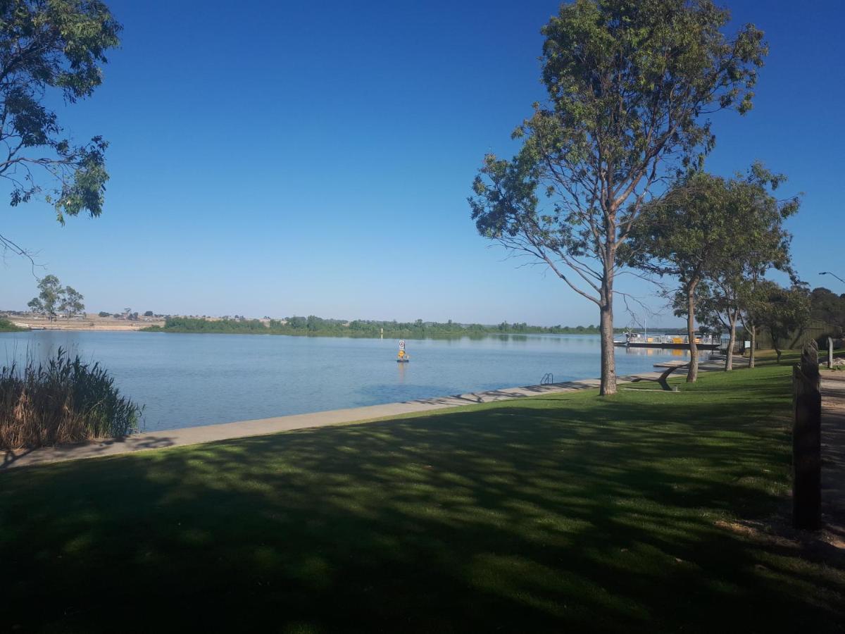 Motel Riverbend Tailem Bend Bagian luar foto